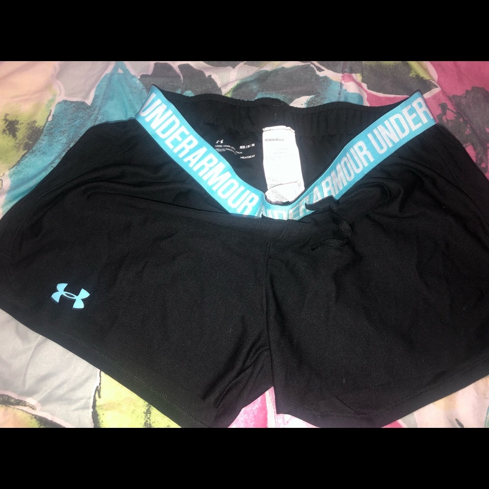 Underarmor Size M womens athletic shorts